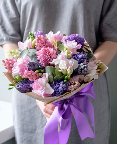Бесплатная доставка цветов на Янгибазаре